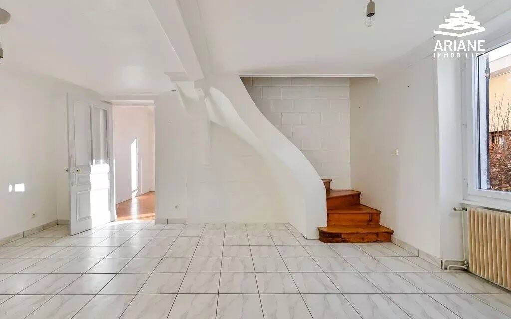Maison à vendre, 85m², TASSIN LA DEMI LUNE