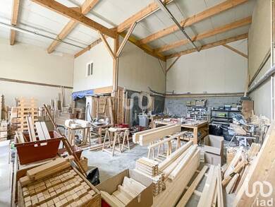 Local commercial à louer 850 € 150 m² de surface de vente Rotherens 73110