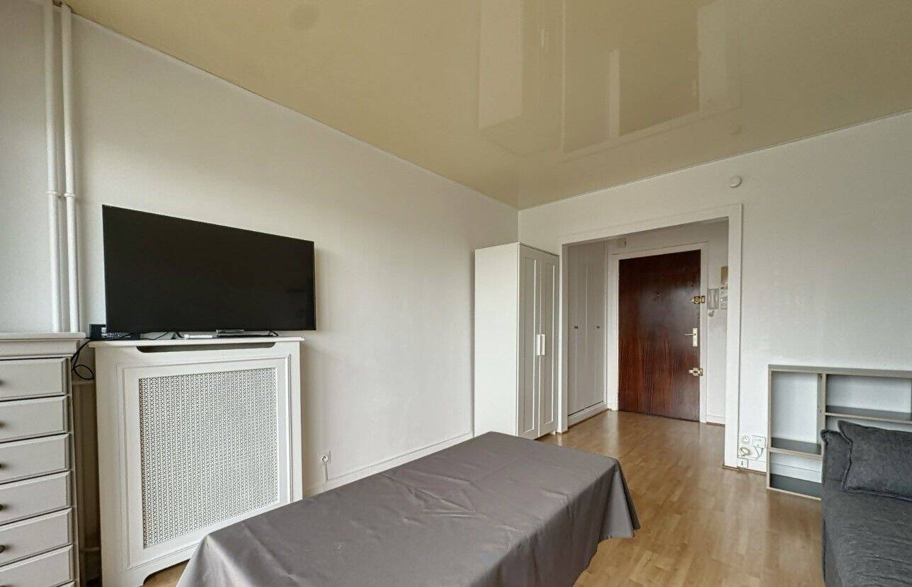 Maison à louer, 28m², COURBEVOIE