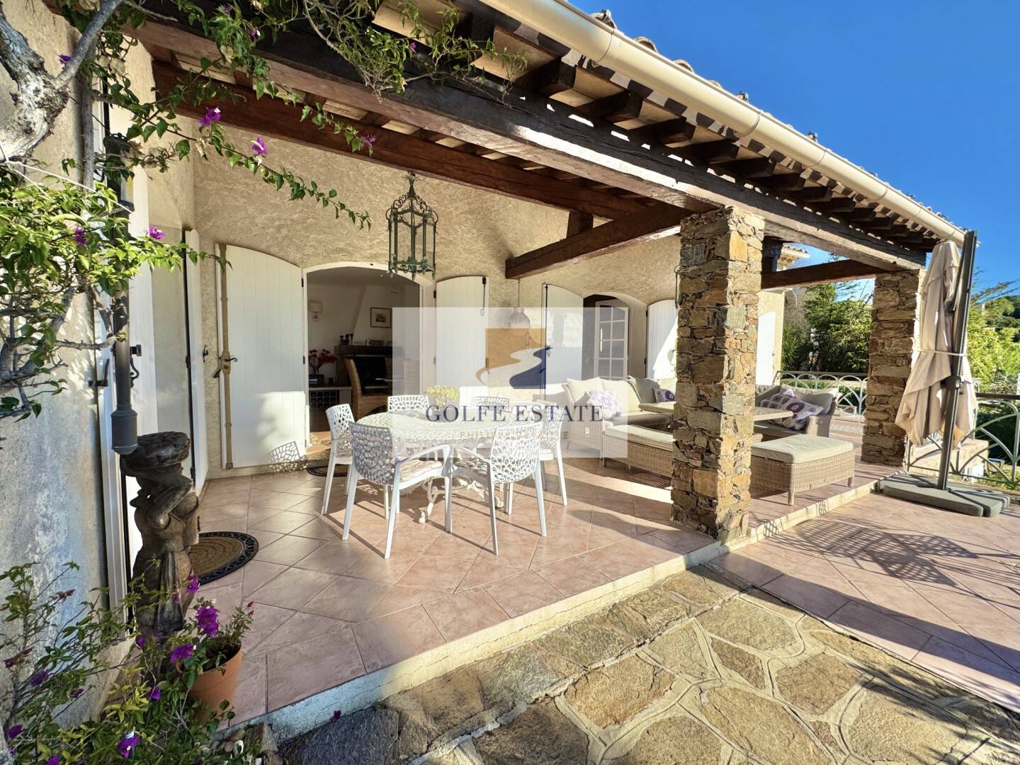 Maison à vendre, 183m², LA CROIX VALMER