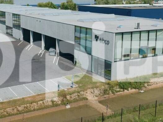 Espace bureau à louer 8 159 € 987 m² de bureaux divisible jusqu'à 987 m² Carvin 62220