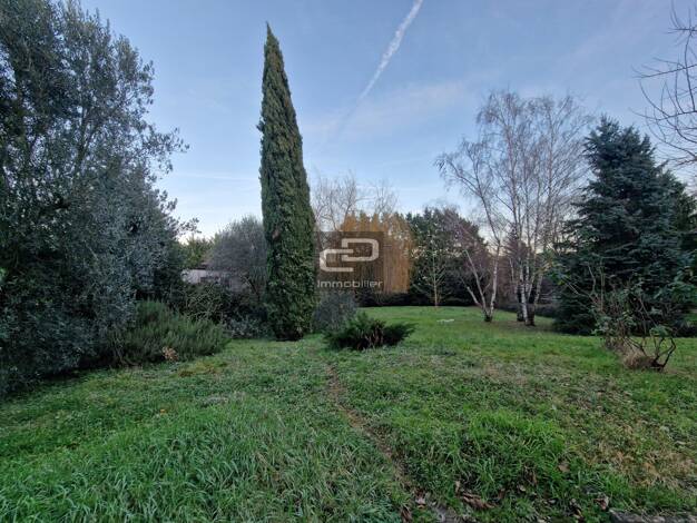 Maison à louer 1 700 € 4 pièces 3 chambres 103,1 m² 1 161 m² de terrain Albigny-sur-Saône 69250