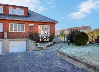 Maison de plain-pied à vendre 204 800 € 4 pièces 3 chambres 79,2 m² 724 m² de terrain Gondecourt 59147