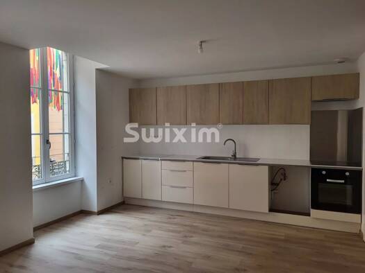 Appartement à vendre 209 000 € 3 pièces 2 chambres 79,8 m² Étage 1/3 Centre Ville Mâcon 71000