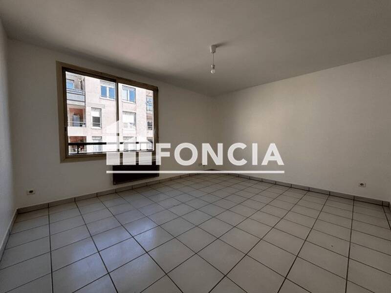 Maison à louer, 31m², LYON 4E