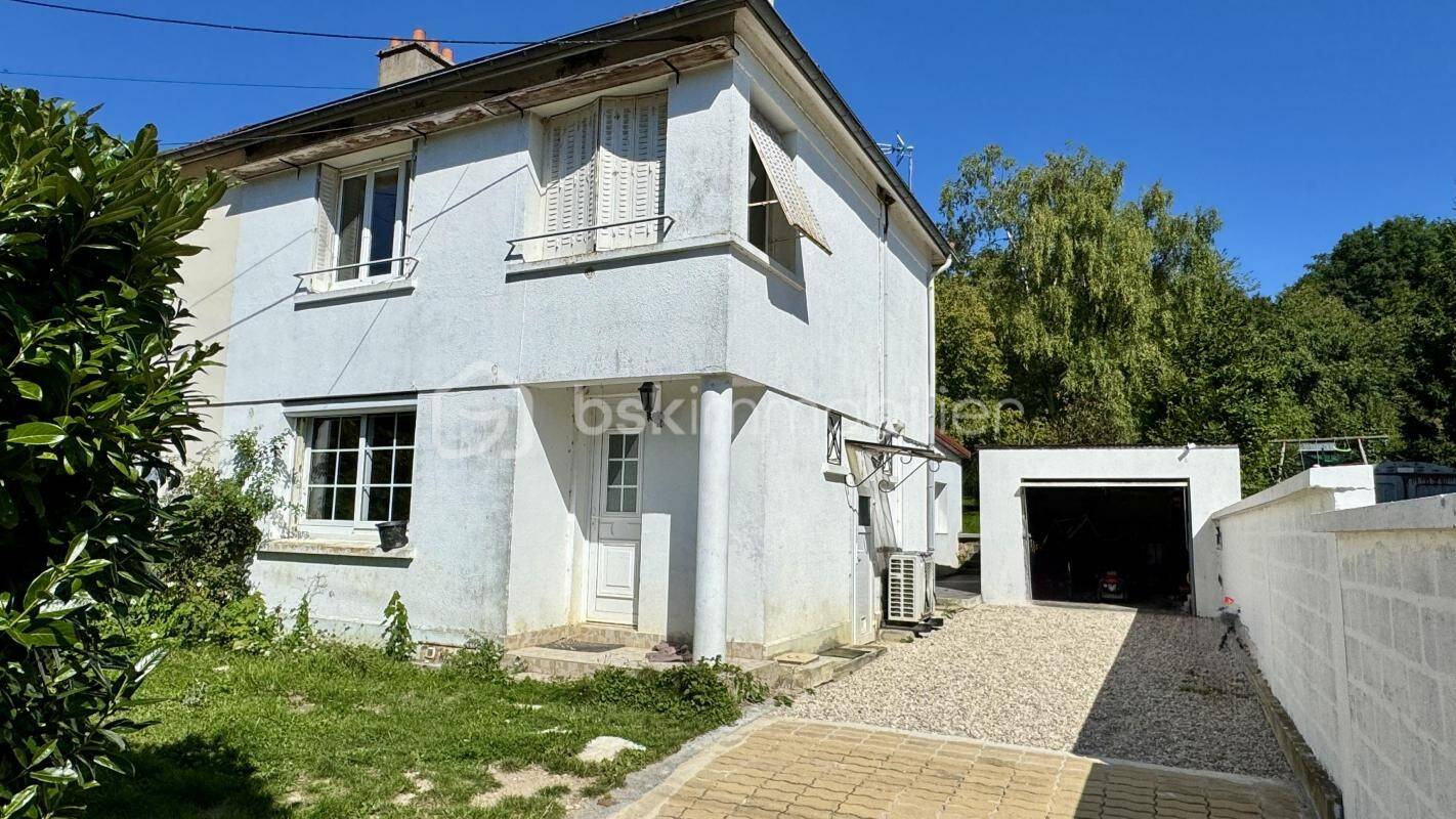 Maison à vendre, 105m², MONTREUIL AUX LIONS
