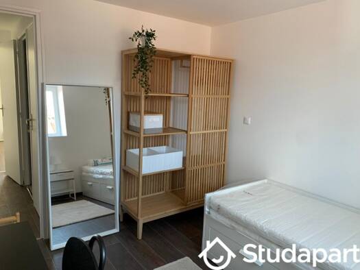 Colocation à louer 395 € 1 pièce 6 chambres 10 m² RDC Sainte Elisabeth Roubaix 59100