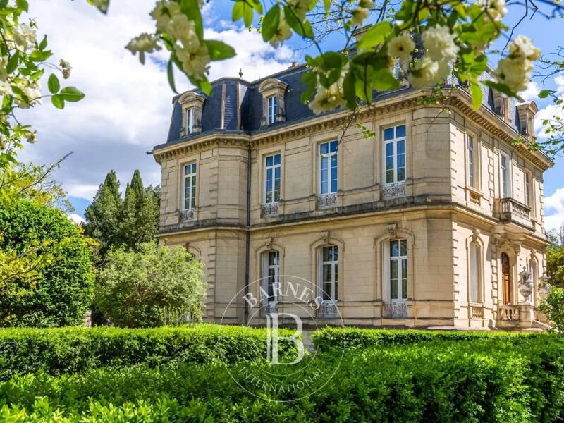 Maison à vendre, 450m², NIMES