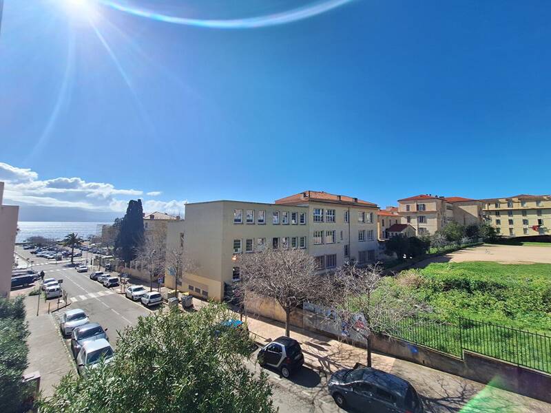 Maison à louer, 62m², AJACCIO
