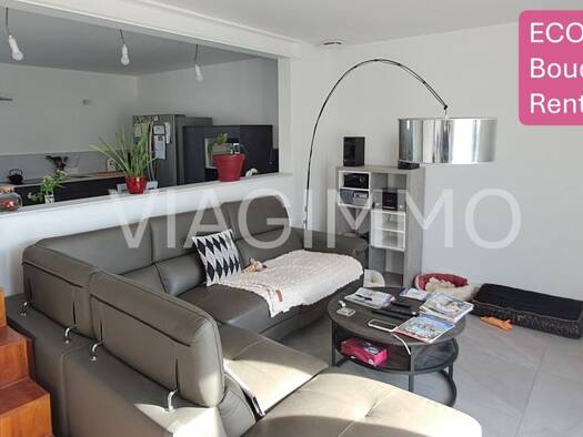 Maison de ville en viager occupé Bouquet 57 400 € 5 pièces 2 chambres 86 m² 450 m² de terrain Écouflant 49000