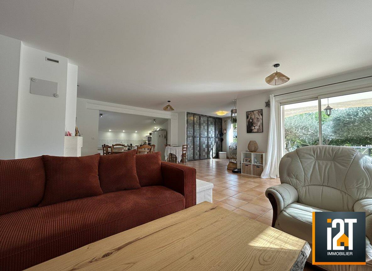 Maison à vendre, 130m², SAINT MAMERT DU GARD