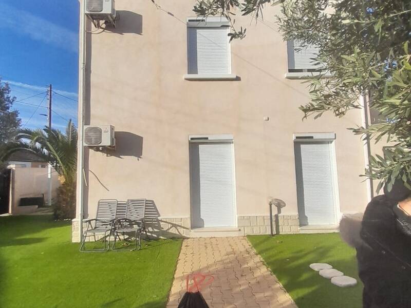 Maison à louer, 158m², MARSEILLE 9E