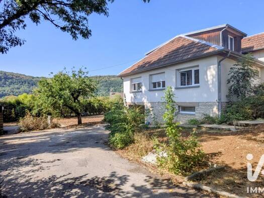 Maison à vendre 330 000 € 7 pièces 4 chambres 151 m² 1 112 m² de terrain Ornans 25290