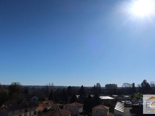 Appartement à vendre 162 000 € 5 pièces 3 chambres 118 m² Étage 5/5 CHU Limoges 87000