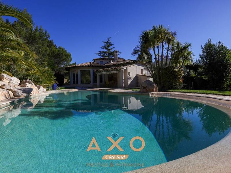 Maison à vendre, 240m², MEYREUIL