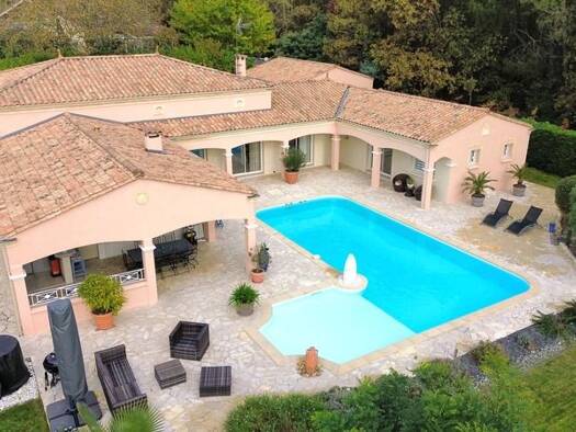 Villa à vendre 810 000 € 6 pièces 4 chambres 205 m² 1 999 m² de terrain Sud Martignas-sur-Jalle 33127