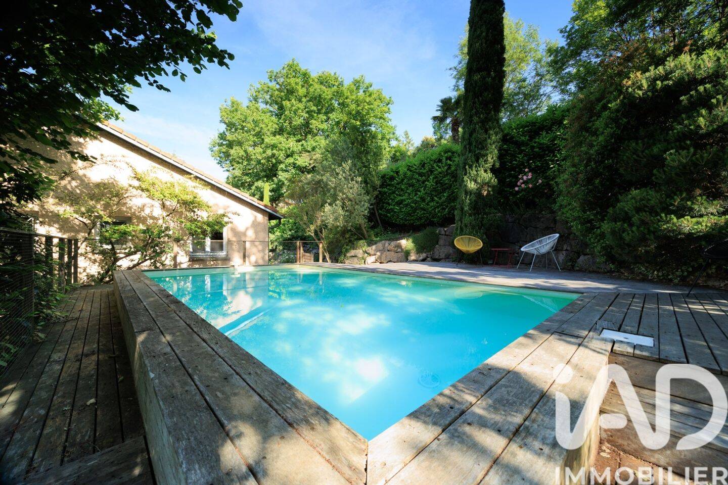 Maison à vendre, 154m², SAINT GENIS LES OLLIERES