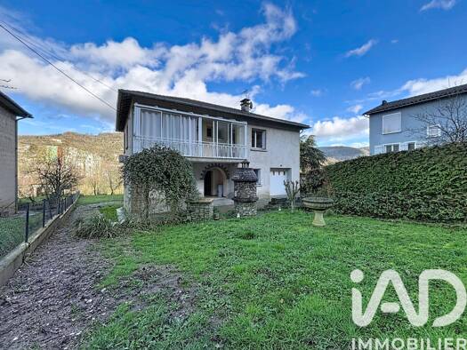 Maison à vendre 192 000 € 5 pièces 4 chambres 121,6 m² 1 545 m² de terrain Couronne Saint-Affrique 12400