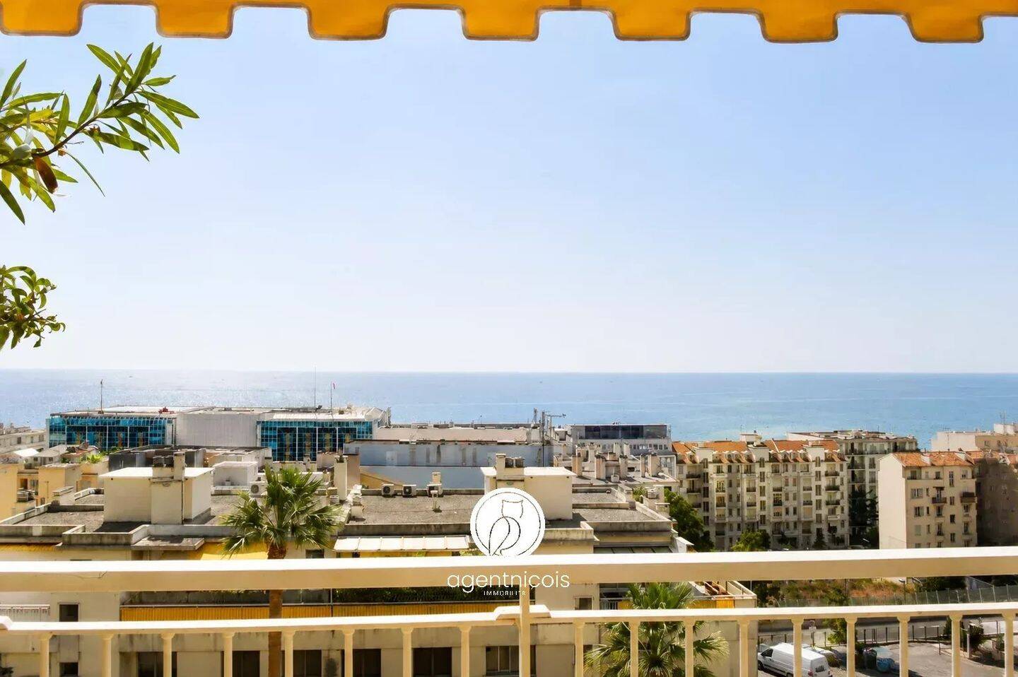 NICE // FABRON : 2 / 3 PIÈCES / TERRASSE / VUE MER / GARAGE — 15