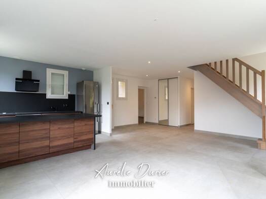 Maison à vendre 395 000 € 5 pièces 4 chambres 127 m² 552 m² de terrain Fondettes 37230