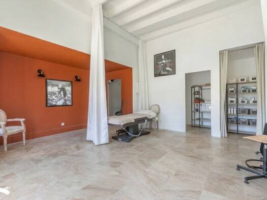 Immeuble à vendre 350 000 € 79 m² Arès 33740