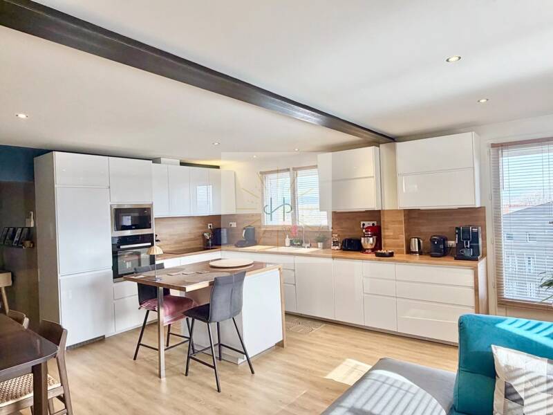 Maison à vendre, 130m², ROCHEMAURE