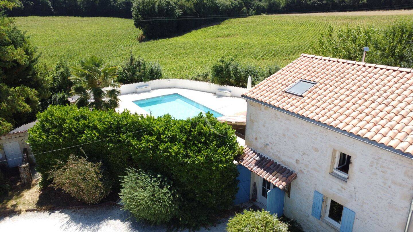 Maison à vendre, 333m², SAINT PORCHAIRE