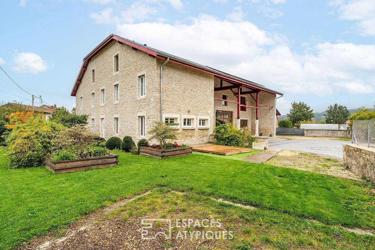 Maison à vendre, 541m², OYONNAX