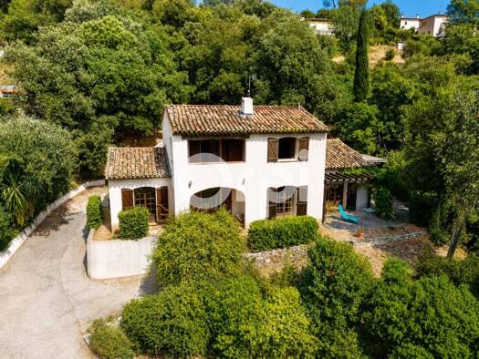 Maison à vendre 699 000 € 5 pièces 4 chambres 162 m² 2 102 m² de terrain Auribeau-sur-Siagne 06810