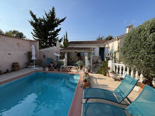 Villa à vendre 785 000 € 5 pièces 3 chambres 180 m² 1 097 m² de terrain Nord RN Puget-sur-Argens 83480