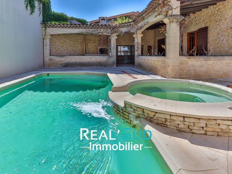 Maison à vendre, 223m², MARSEILLE 9E