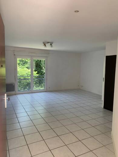 Appartement à louer 816 € 3 pièces 2 chambres 63 m² 1er étage Martignas-sur-Jalle 33127