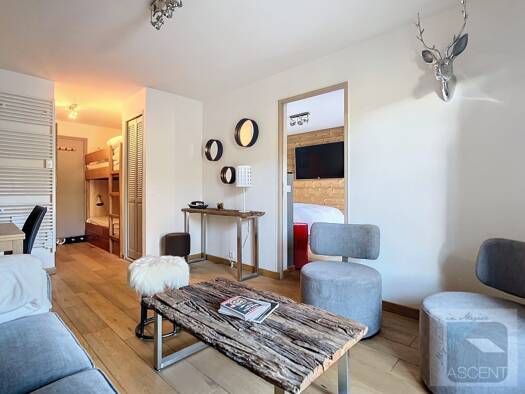 Appartement à vendre 295 000 € 2 pièces 1 chambre 39,3 m² RDC/2 Demi-Quartier 74120