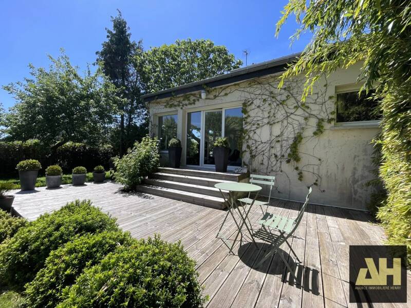 Maison à vendre, 121m², LE RELECQ KERHUON