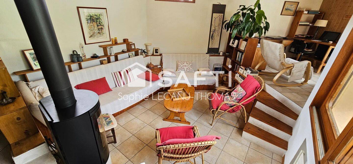 Maison à vendre, 93m², SAUGNAC ET CAMBRAN