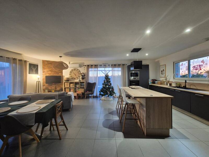 Maison à vendre, 95m², SAINT CYR SUR MENTHON