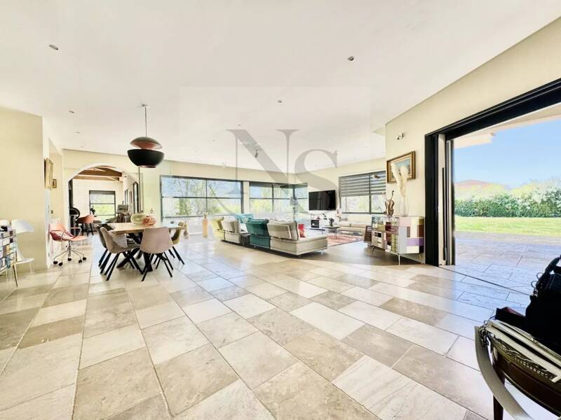 Maison à vendre, 330m², AIX EN PROVENCE