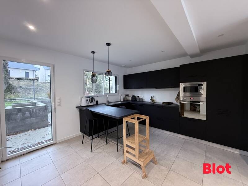 Maison à louer, 97m², BOURG DES COMPTES