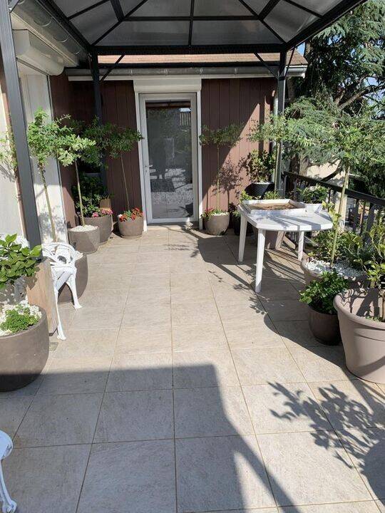 Maison à louer, 35m², LA TOUR DE SALVAGNY