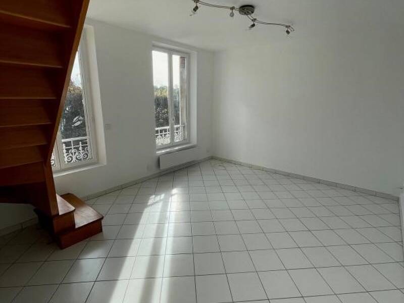 Maison à louer, 46m², FONTENAY TRESIGNY