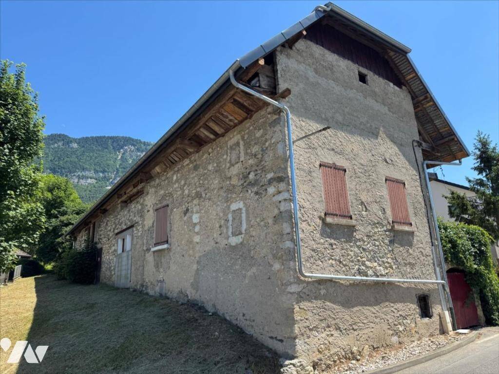 Maison à vendre, 400m², PUGNY CHATENOD