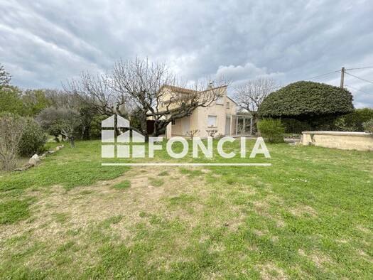 Maison à louer 1 166 € 4 pièces 3 chambres 81,6 m² Zone Rurale Sud Carpentras 84200
