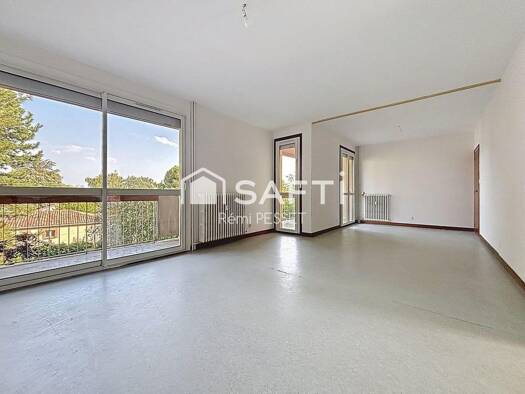 Appartement à vendre 144 000 € 3 pièces 2 chambres 93 m² Étage 2/3 Lalande Montauban 82000