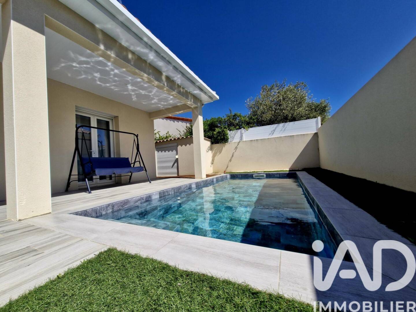 Maison à vendre, 115m², NISSAN LEZ ENSERUNE