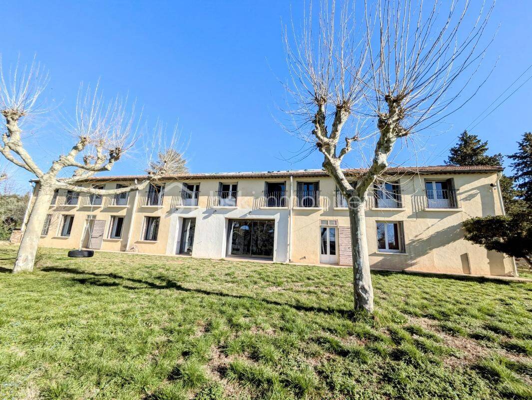 Maison à vendre, 760m², VILLECROZE