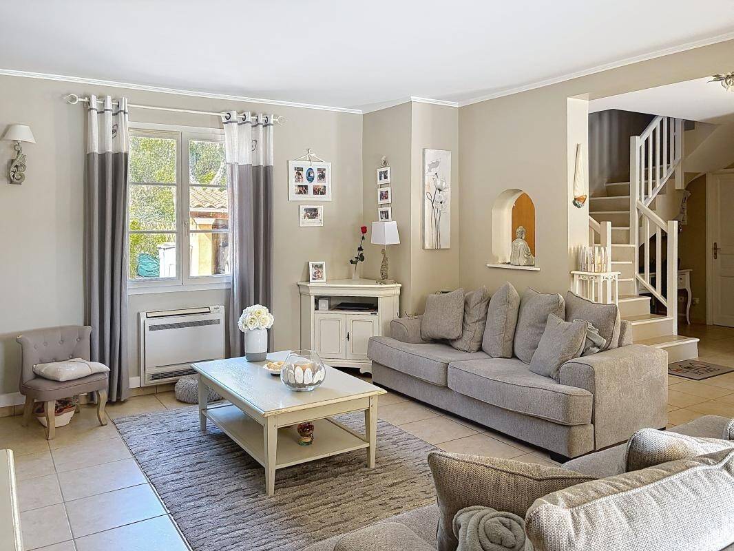 Maison à vendre, 120m², LE CANNET DES MAURES
