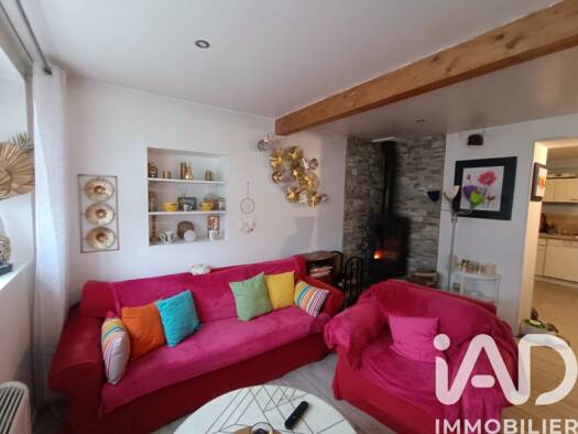 Maison de ville à vendre 154 900 € 5 pièces 3 chambres 95 m² 147 m² de terrain Château-Thierry 02400