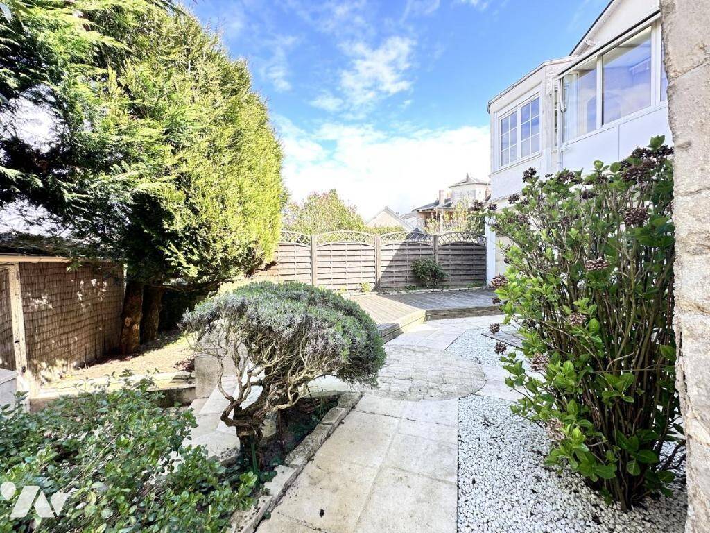 Maison à vendre, 180m², SAINTE MAURE DE TOURAINE