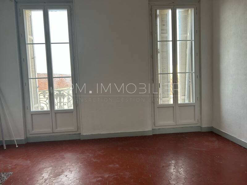 Maison à louer, 66m², MARSEILLE 10E