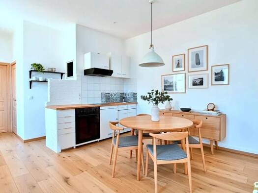 Appartement à vendre 99 000 € 3 pièces 2 chambres 49 m² Étage 1/1 Beaucaire Nîmes 30000
